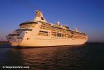 ID 1775 VISION OF THE SEAS (1998/78340grt/IMO 9116876) arrives in Southampton, England on her maiden call. While in port the newly-launched cruiseship was presented to UK travel-trade and media...
